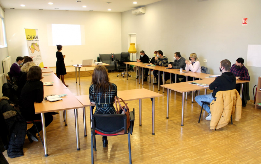 Sastanak za Uzmi pare