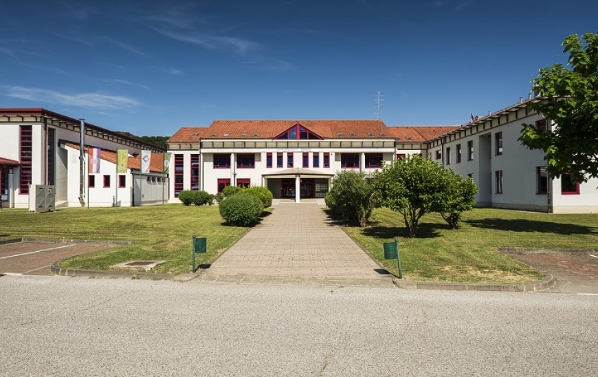 Srednja škola Pregrada